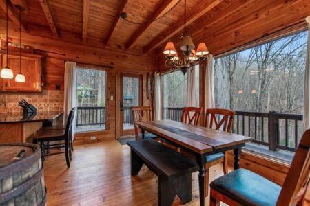 Family Fun-Relax-Mtn View-Game Rm-Hottub Villa Blue Ridge Eksteriør bilde